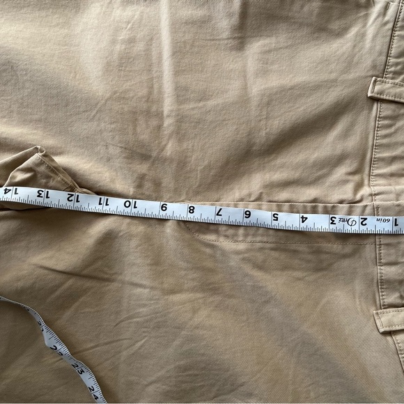 GAP Tan Straight Leg Pants Versatile Everyday Wear - Picture 6 of 14